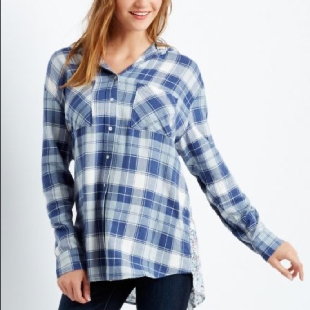 Bethany Mota for Aeropostale blue plaid floral-back hooded button-up flannel top
